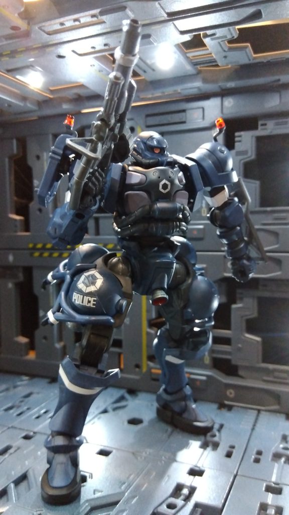 軍警ザク