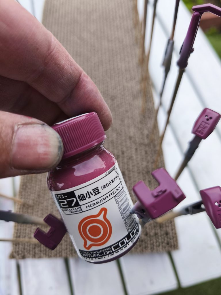 差し色はほむらあずきを利用。