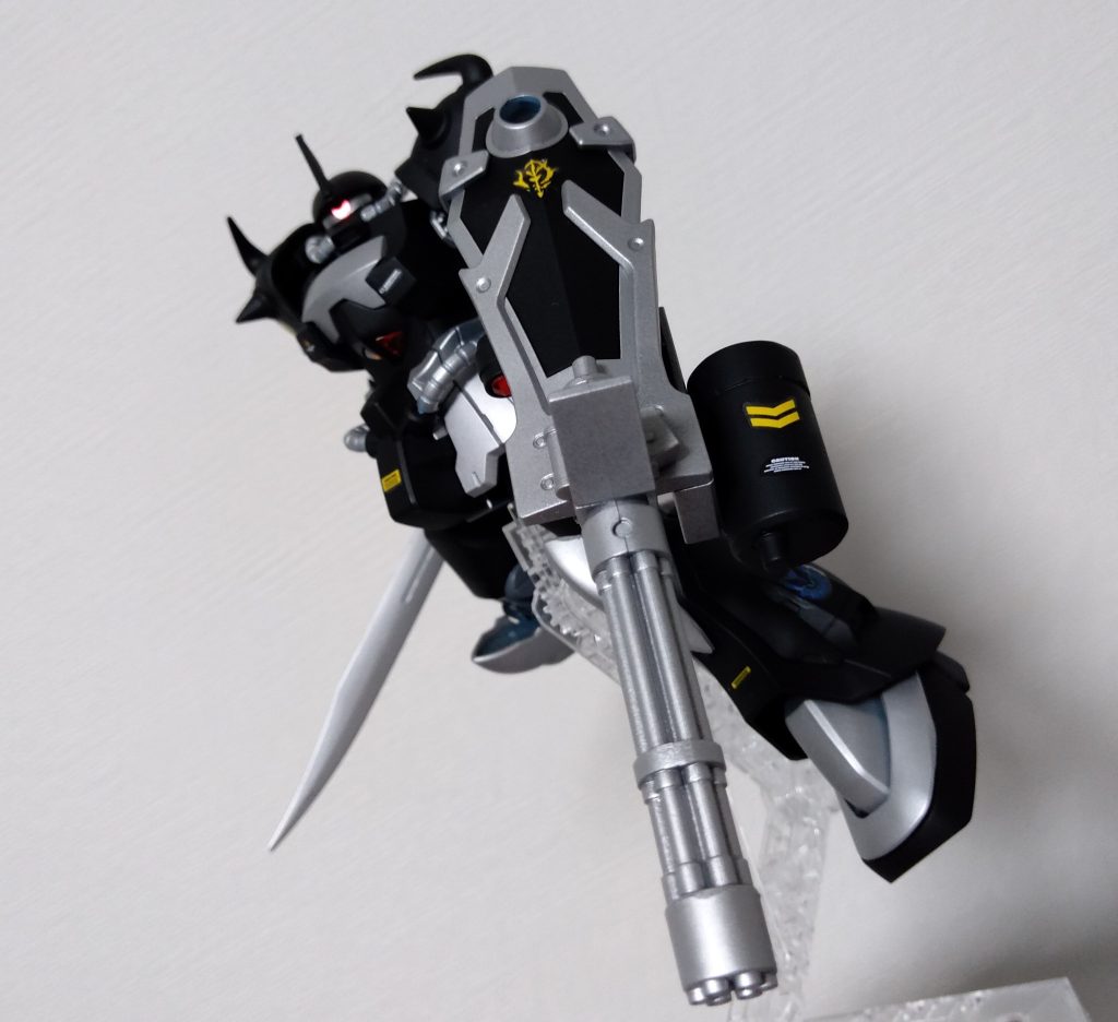 15年ぶりのガンプラはHG グフカスタム
