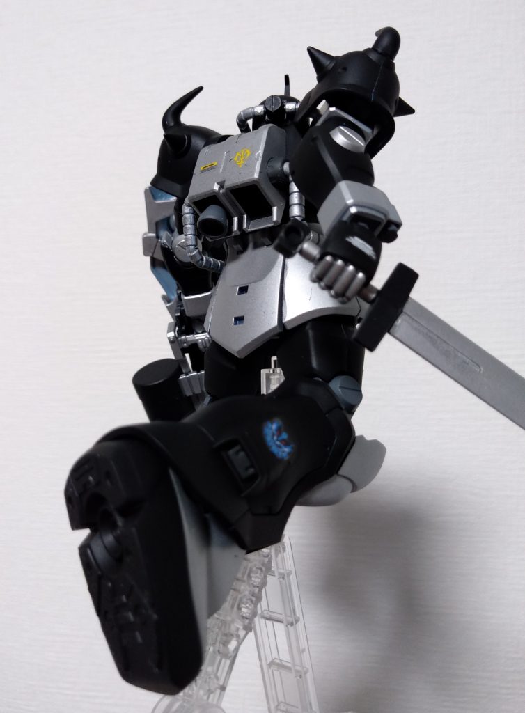 15年ぶりのガンプラはHG グフカスタム–2枚目/制作者：アキです。