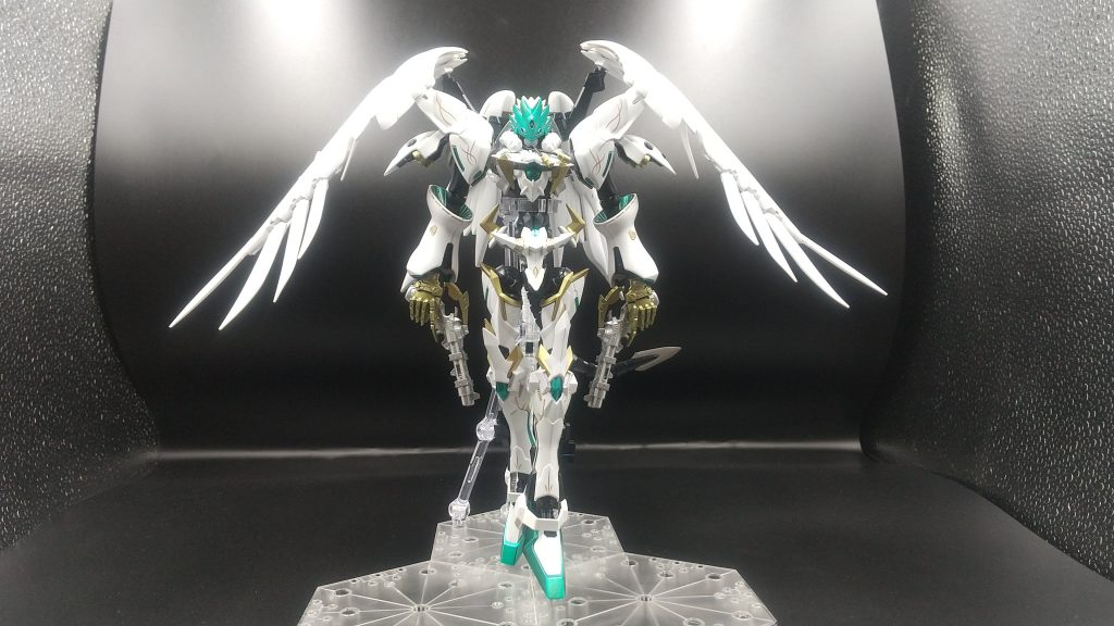 正面全体像です。