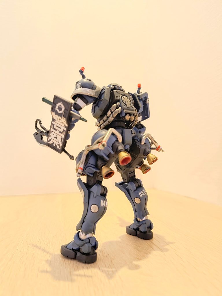 軍警ザク