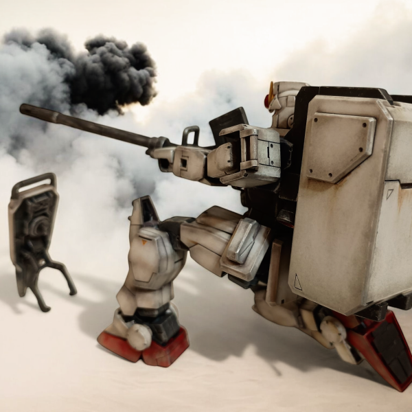 HG 陸戦型ガンダム 成形色＋部分塗装＋ウェザリング仕上げ