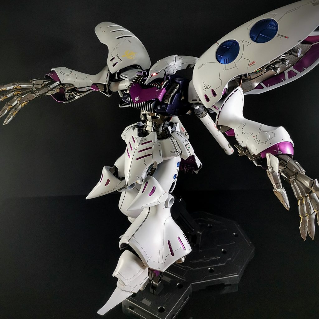 その他、使用した塗料です。赤紫、紫部はEX黒→アイスシルバー→GXクリアピンクと、GXクリアバイオレット。青部はEX黒→サファイアブルー。フレームはスターブライトアイアン、銀はアイスシルバー。金はブルーゴールド、シャンパンゴールド、スターブライトゴールドを使い分けています。