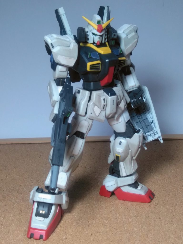 そう、茶番です。┐(´∀`)┌ 0087 年 4 月 29 日 連邦政府、木星エネルギー輸送船『ジュピトリス』の地球圏帰還をもって、惑星開発の規模縮小を発表。0087 年 5 月 3 日 『アーガマ』が『テンプテーション』と接触。『ブライト・ノア』が『エゥーゴ』に参加。 ☝️今ここら辺👇 😁 0087 年 5 月 11 日『エゥーゴ』『連邦軍ジャブロー基地』を攻撃する。0087 年 5 月 12 日『カラバのハヤト・コバヤシ』が『ジャブロー』から撤退中の『エゥーゴ部隊』と接触。0087 年 5月?日『シャイアン』を『カツ・コバヤシ』と共に脱出した『アムロ・レイ》が『カラバ』に合流する。