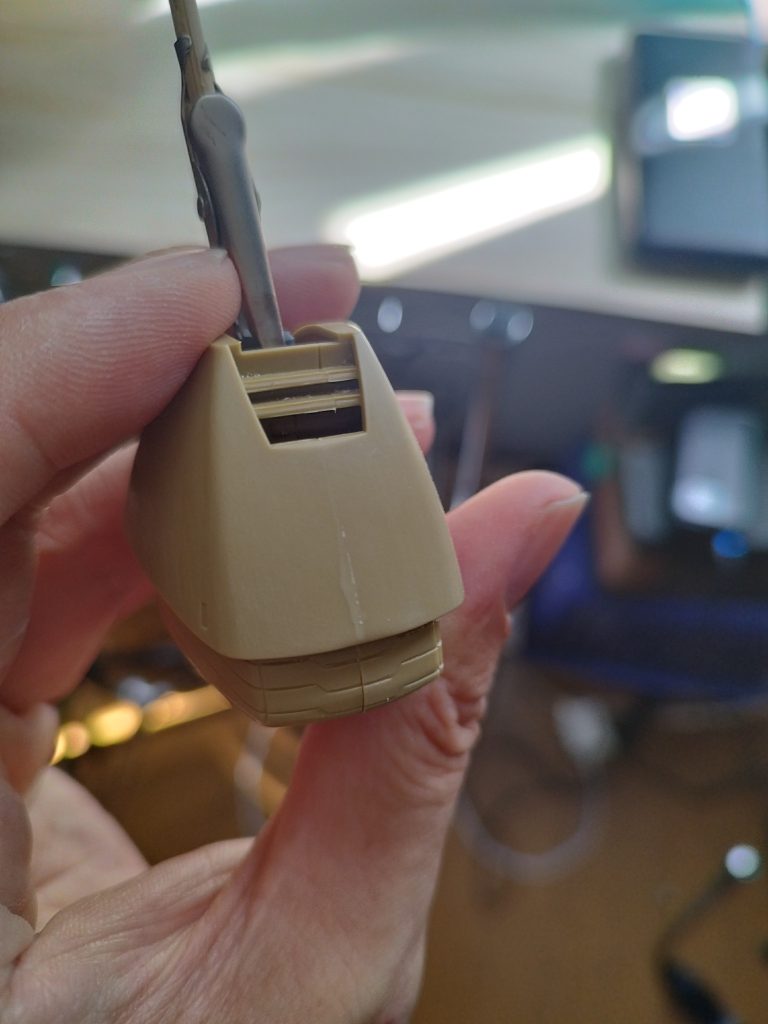 合わせ目消しいつまでもうまくならない😵もう割り切ってウェザリング工程で目立たなくなるようにしてます😵