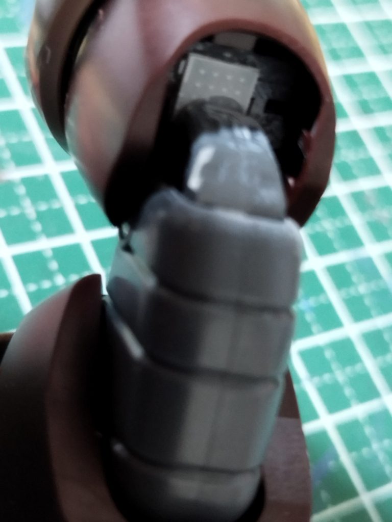 膝部を1ミリ延長