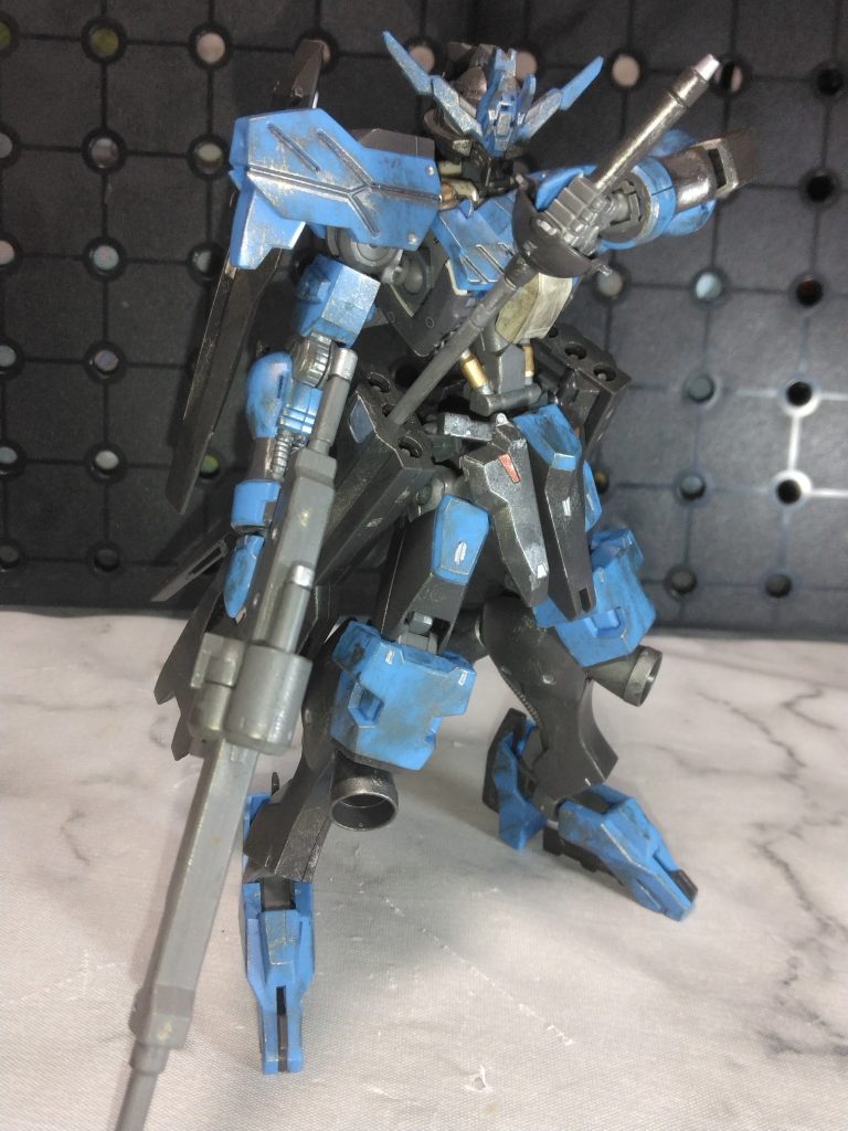 HG　ガンダムヴィダール