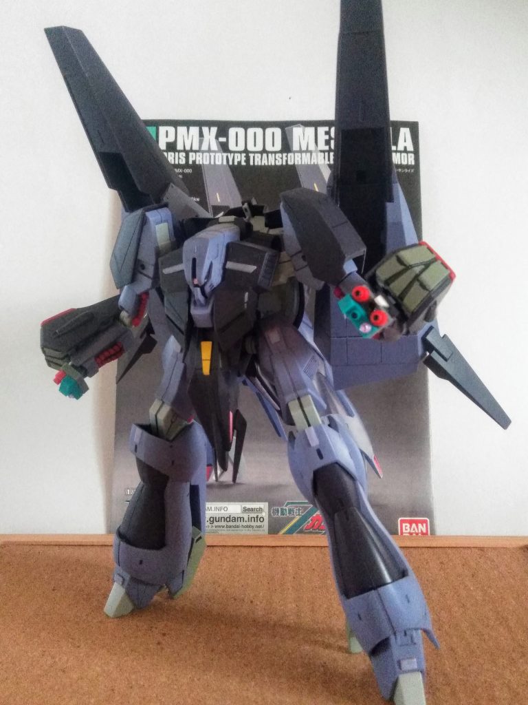 はい!この方のアイデンティティであるモビルスーツ形態への変形 👏👏👏リアタイ初見時は「「「嬉しくて😳尊くて😌歓びの涙が止まらない 😭💦💦」」」 と!成りました🙏😇