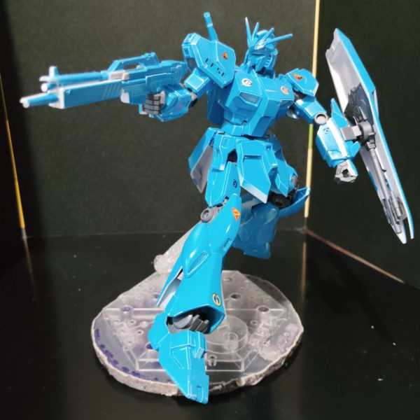 水ガンダム　by 子供