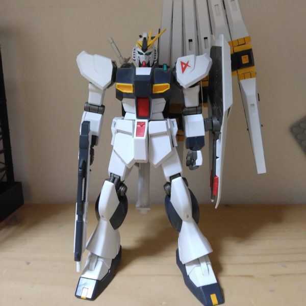 めっちゃ前に作ったニューガンダム