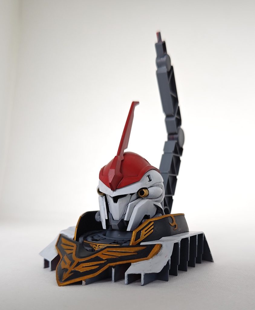 シナンジュ台座–2枚目/制作者：ザクシー