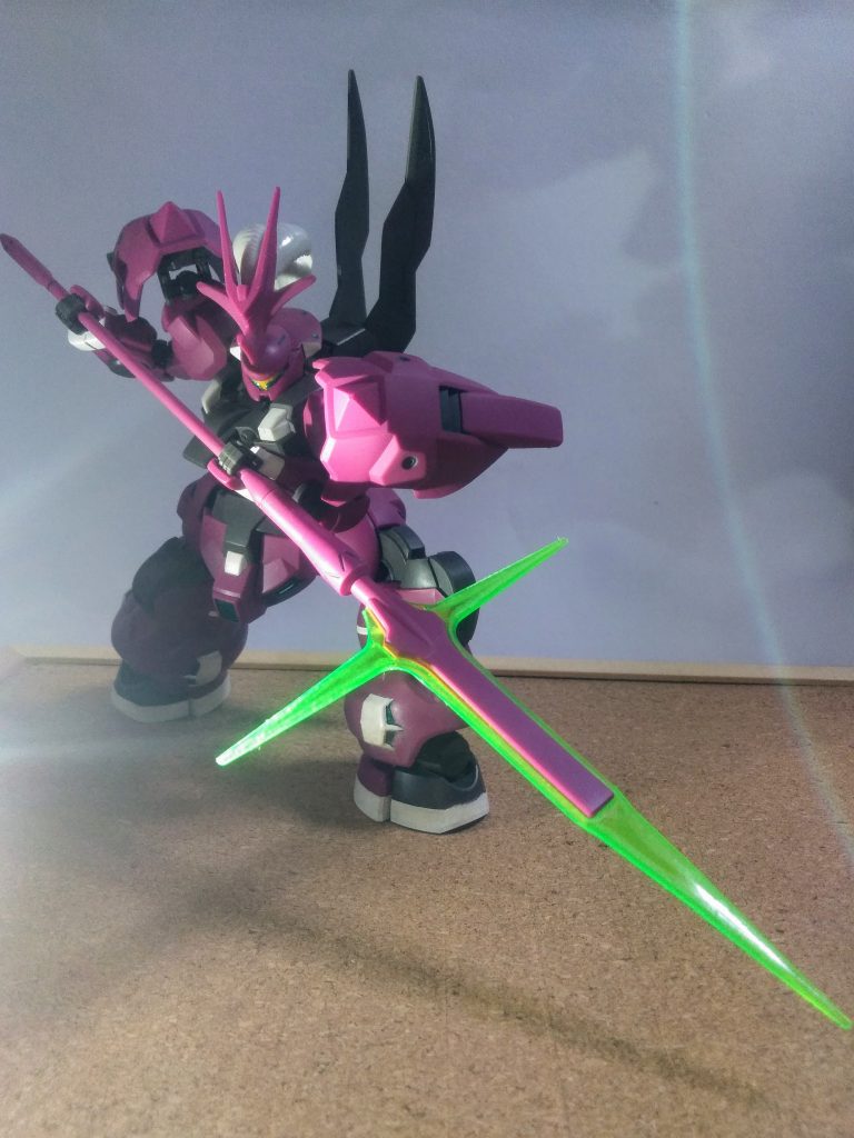 トﾄ！『グエルくん』の話ばかりじゃアレですね 😋コノ子はこんなに｢｢｢重度なポッチャリ系｣｣｣なのに、可動域に至ってはカナリ優秀😍💕💕『長モノ武装絶対信者』の🤤が止まらない長槍もキチンと構える事が出来るのです 😳🎶🎶