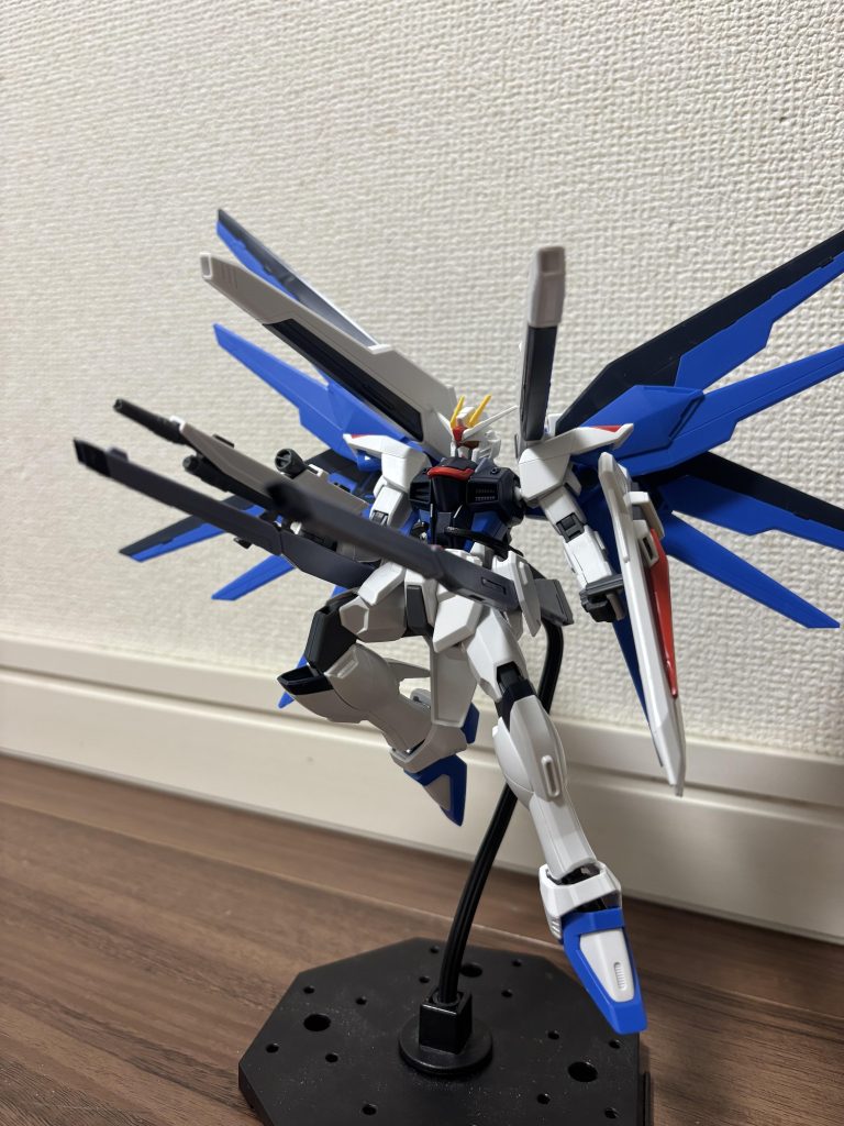 SEEDのポージングって結構決まってて難しいですね