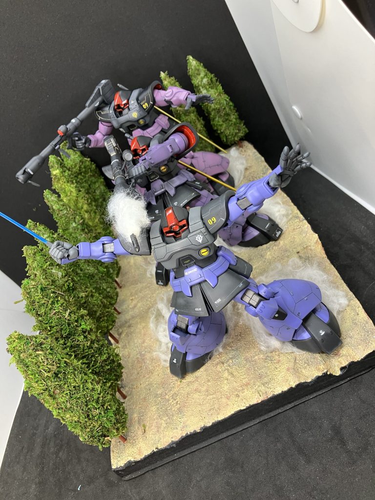 マッシュ! オルテガ! 白いモビルスーツにジェットストリームアタックを掛けるぞ!