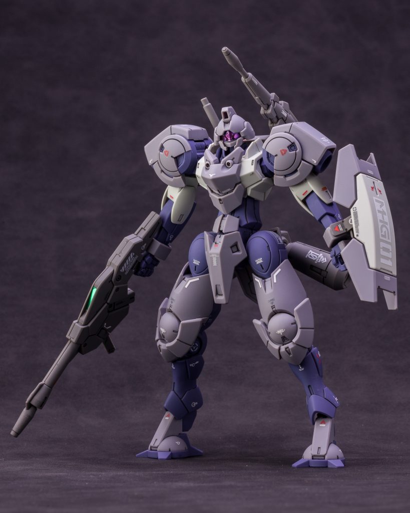 今にして思えば、細部は手描きでもよかったのだが、あまり力を入れずに見た目を確かめたかった。