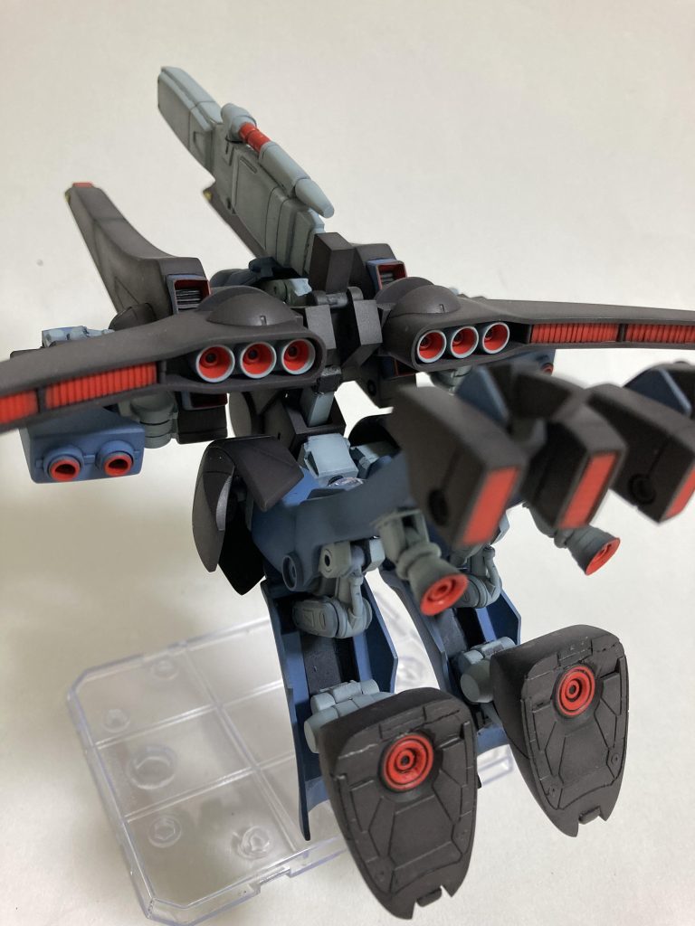 足首もキットのままよりコンパクトに畳めます