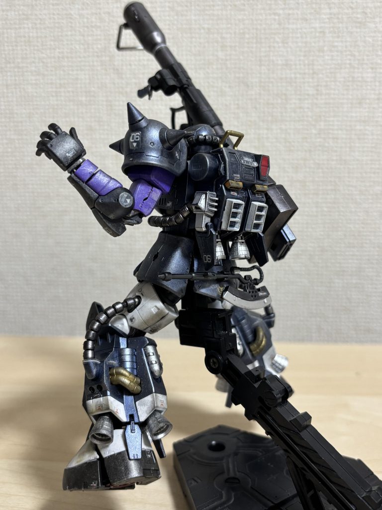 黒い三連星RG–4枚目/制作者：@sugar1976