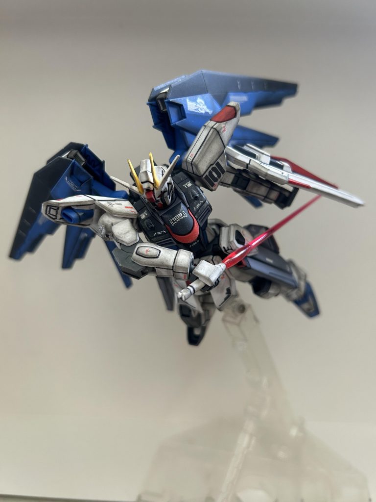 すれ違いざまの抜刀