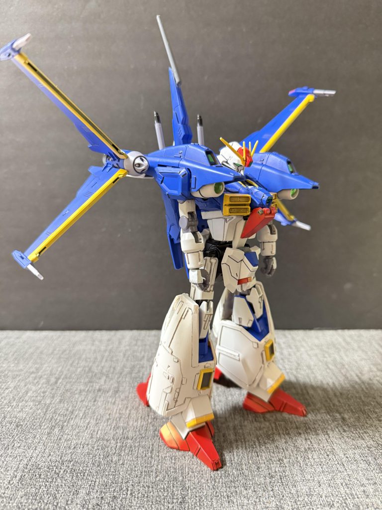 出典は「モデルグラフィックス」。 模型作例やイラスト等は存在しておらず、具体的スペックや全身の外観がどのようなものだったかは発表されていない。ムック『ガンダム・センチネル』73頁に掲載されている情報が本機に関するほぼ全てである。固定武装として60mmバルカンを2基搭載。ビットとサイコ・コントロール・システムをオプション搭載し、変形機能は単純化された、とある。ネロの上半身の設計はλガンダムを基にしているともされている。メディアミックス企画には、本機と同じ名前の「闘士ラムダガンダム」というキャラクターが登場する。しかし、モチーフはFAZZ(装甲なし)であり名前以外に本機との関連は示されていない。