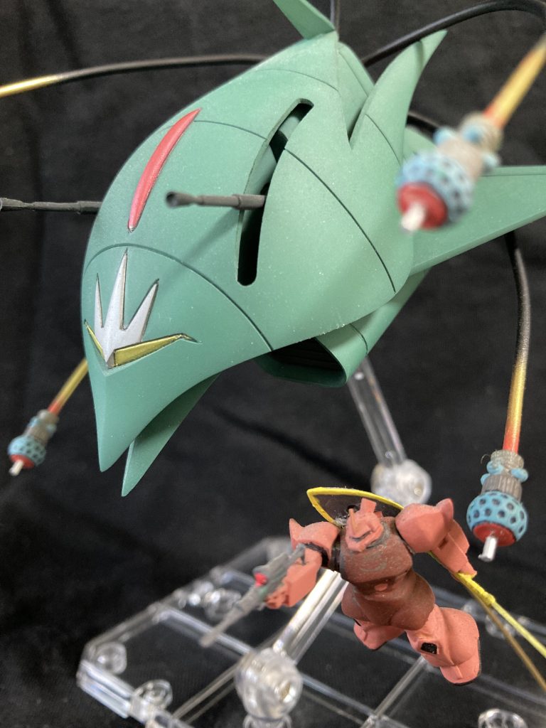 ララァ専用MA エルメス