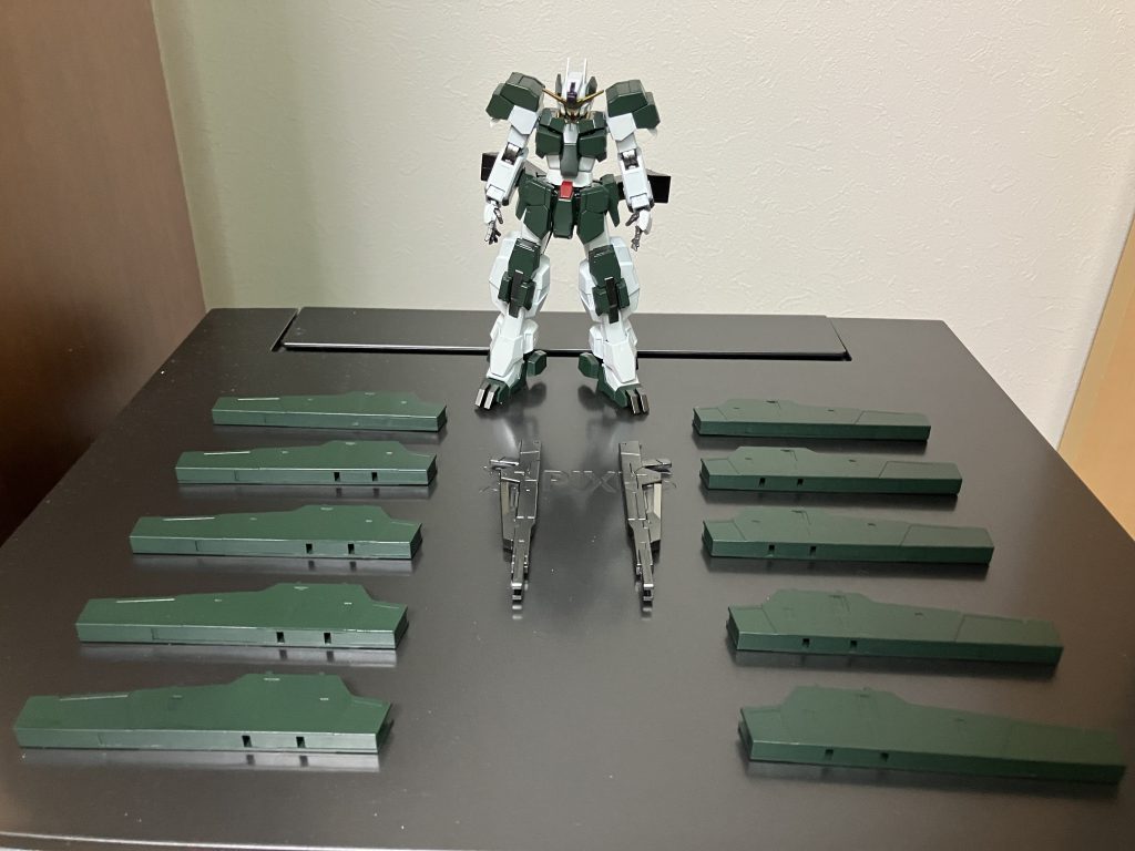 最後にウェポンロードディスプレイ的なやつ。こう見るとやっぱりビットが少ないことが一番気になるけど最終決戦仕様もあるからいっか笑