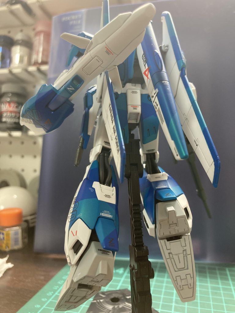 初スプリッター迷彩に挑みましたが、情報無いところと羽根の塗り分けはアレンジ(適当）