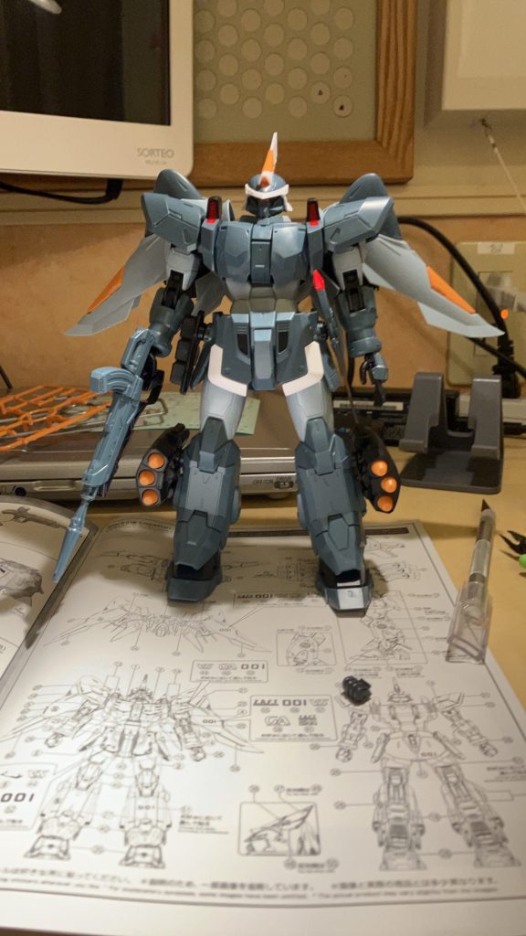 キット自体は入院中にパチ組したものを使用しました。2度切りなどもできる限りの制作工夫はしましたが片手点滴状態で作成すると手元が狂いますね…😅