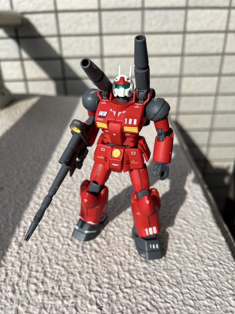 デカール貼りが大好きなので貼り過ぎ感も否めません。白化した箇所を誤魔化してます(*'ω'*)