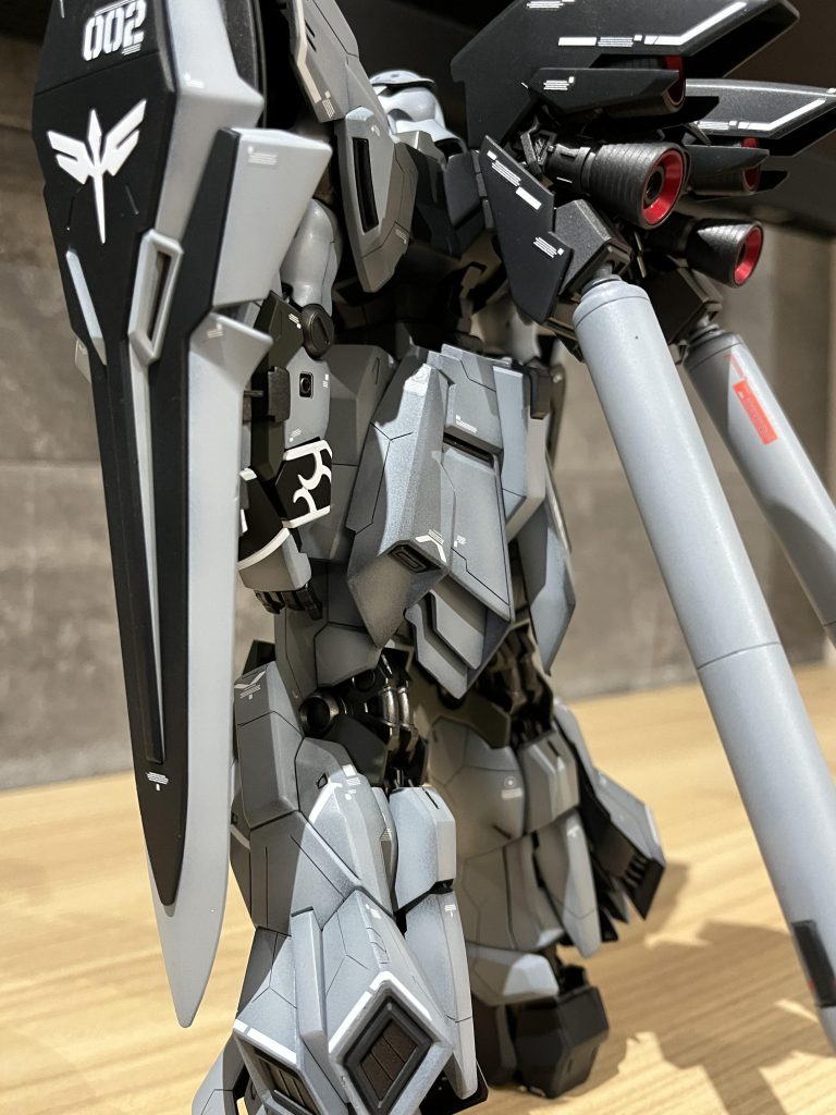 ブースターはクリアーレッドでキャンディ塗装してます。