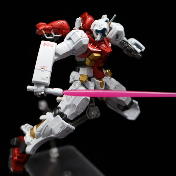 赤いガンダム キャンディ塗装｜ぽんさんのガンプラ作品｜GUNSTA