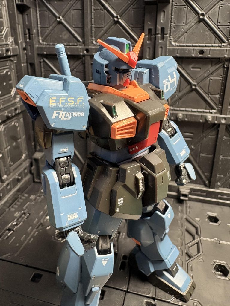 アルビオン艦載機のマークなどはグリプスへ機体が移送されたあと、リペイントされ消されちゃうのです。（なんて…😅）