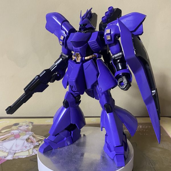 ホロライブのHolox所属ラプラス・ダークネス専用サザビー