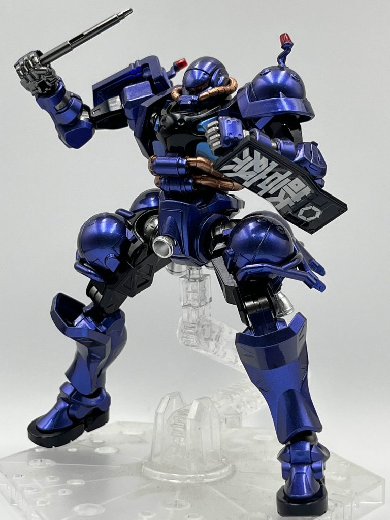 てなわけで今回の軍警ザクはここまで！最後まで見てくれてありがとうございました！ゲルググも予約できたんで来週の水曜の配信で作る予定です。後全塗装キットは来週もしくは再来週にライフリをあげる予定それでは皆様良きガンプラライフを！