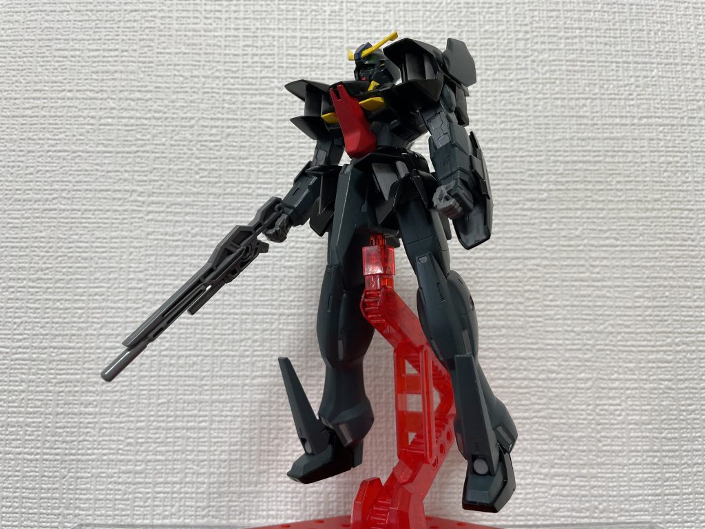 タミヤのアクリル塗料ミニで筆塗り。