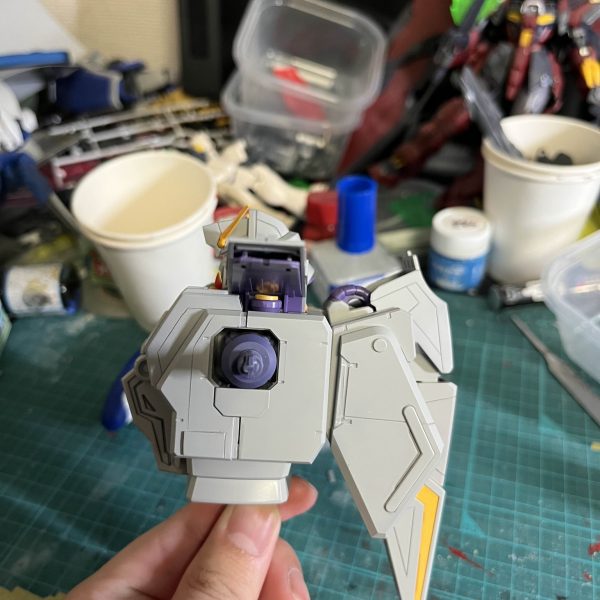 今回は、HG 1/144 サイコ・ガンダムMk-IIの途中経過を投稿しました。 かなり頑張っているつもりではあるんですけどあと半分以上残ってます・・・ 発狂しそう☆下記にショートも上げているので興味がある方はぜひ！場所（5枚目）