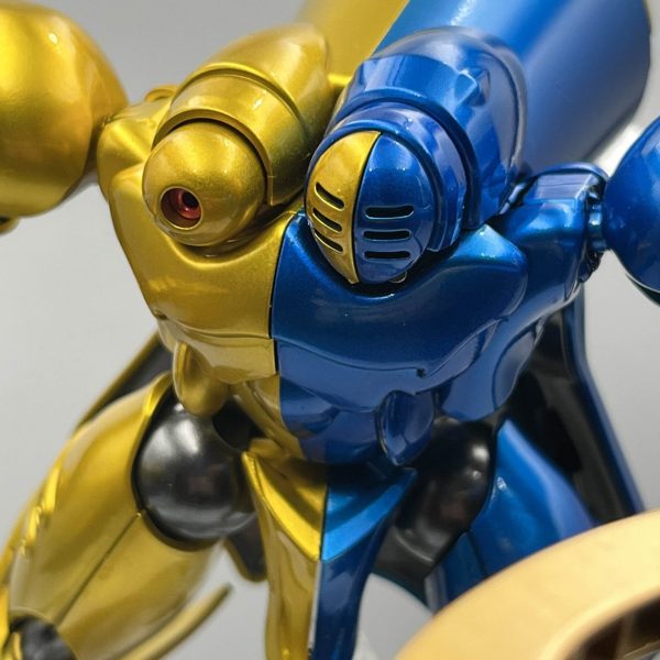 ディキトゥス（光のカリスト専用機）をルナトリガー風カラーに全塗装！