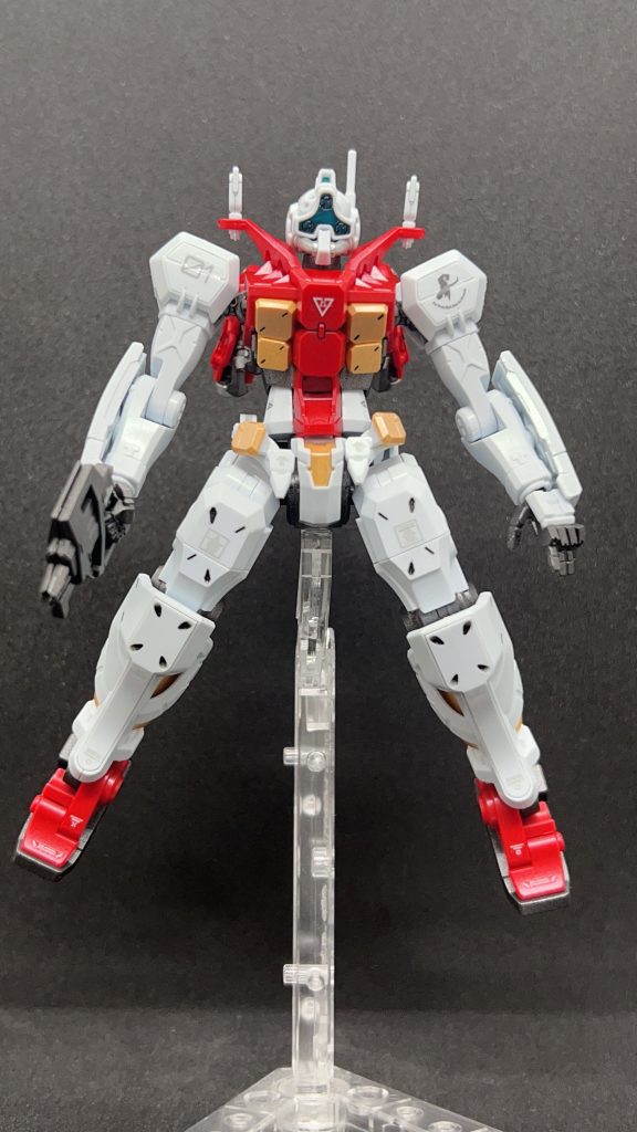 鼻先の長い感じが唯一の共通点でしょうか。