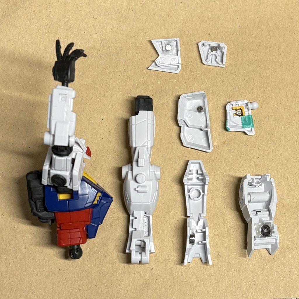 磁石は、この画像のように仕込みました。