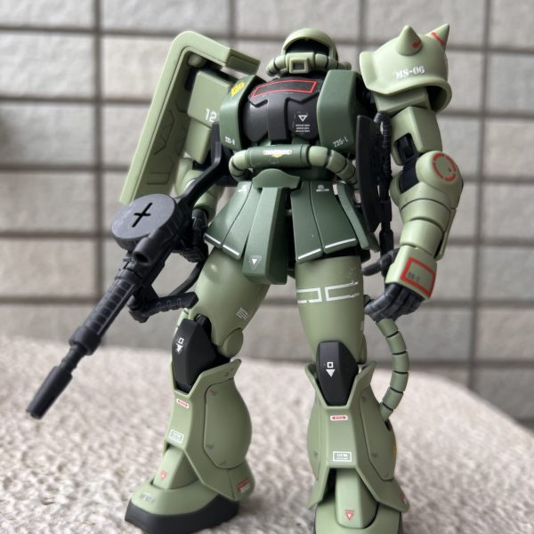 やーーーーーーーーっと買えたザクⅡ