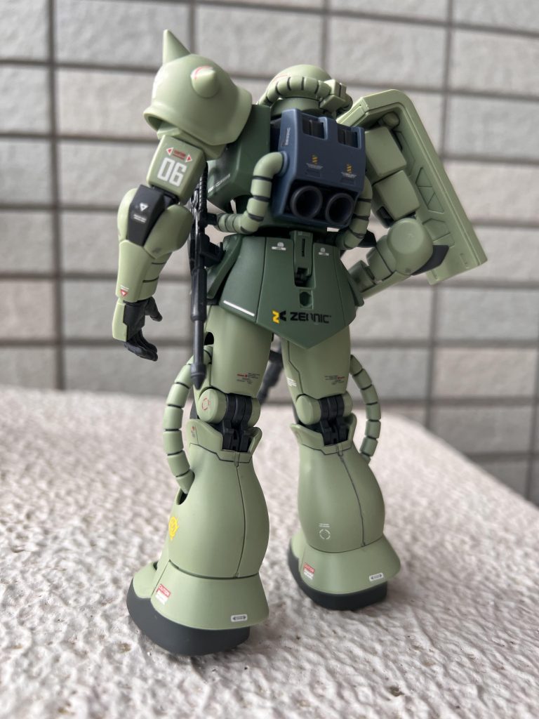 やーーーーーーーーっと買えたザクⅡ–2枚目/制作者:@shoara1218