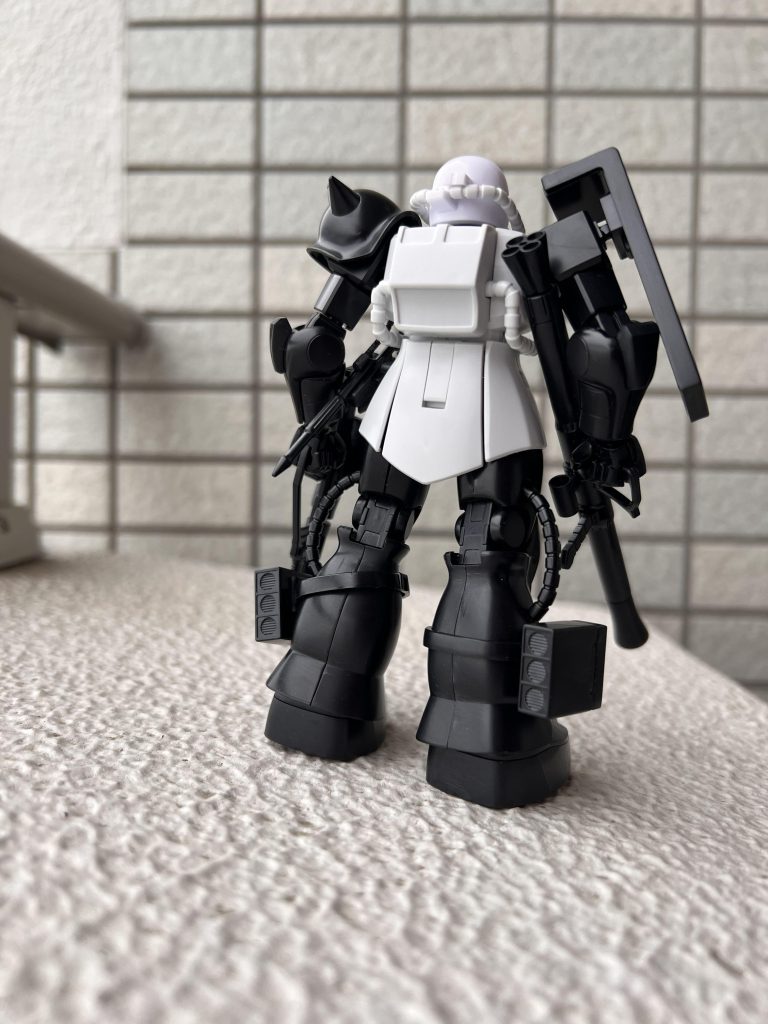 パンダザクⅡ🐼日本の動物園のパンダが続々と中国に返還されてるので、パンダをザクⅡで表現してみました。