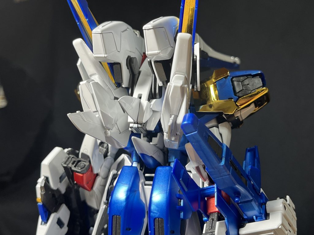 自分にとって本キットは初MGでしたが、そのあまりのパーツ数及び組み立て工数の多さに白旗あげそうになりました。。