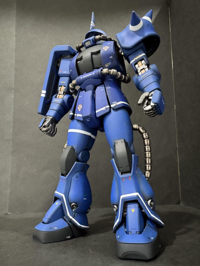 娘から「青いヤツ」のリクエストがあり、青といえばラルやろ、という事で作成しました。ver.2.0、いいですね。テレビ見てたら出てきそうな感じにしたいと、今回工作らしい工作はなにもしておりません。ドノーマルにメタルパーツを贅沢に使用&安定の色替えです。