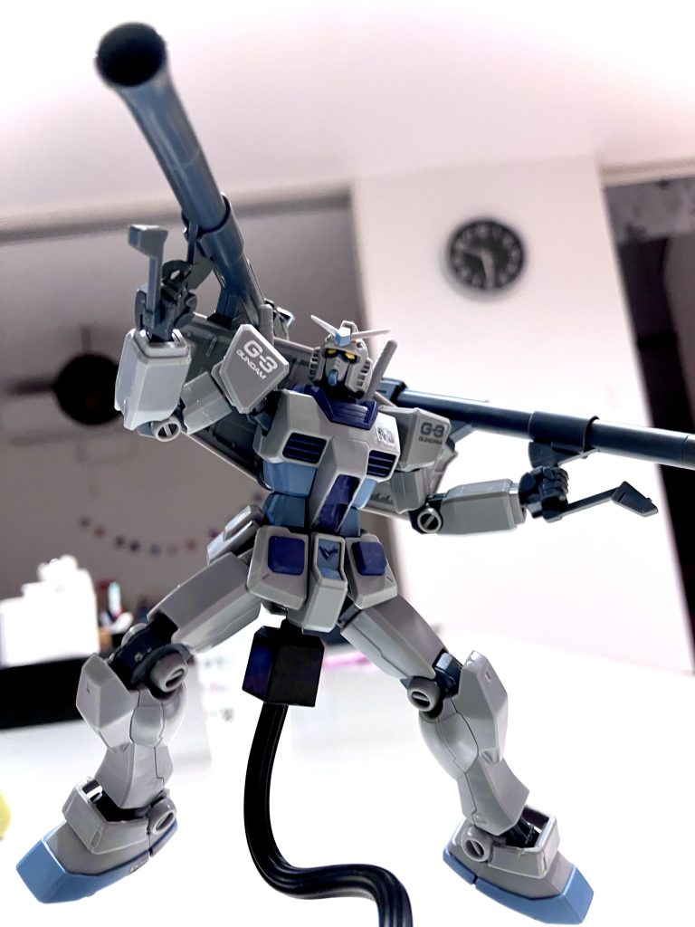 G-3 GUNDAM–2枚目/制作者：ドムドムバーガー