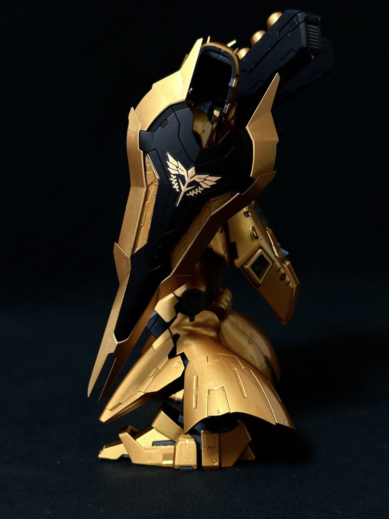 リアリスティックデカールを貼って艶消ししただけですシール感が無くなりました その他写真は随時追加予定です 