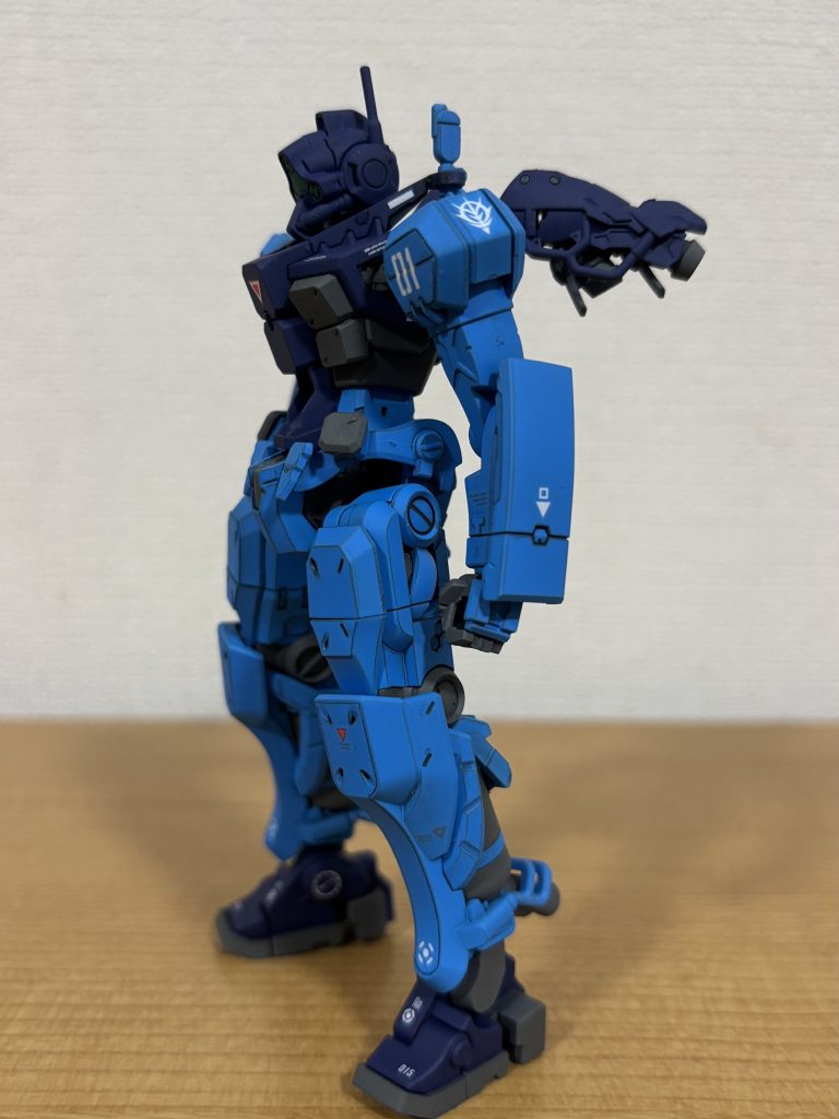 01のナンバリングは外せない。こんな見た目ですがゲルググなのでジオンマークもつけて良いでしょうということで付けました!