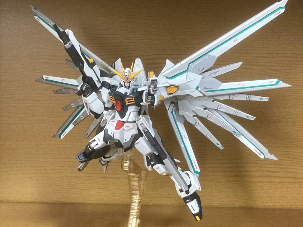 νガンダムカラーマイティーストライクフリーダムガンダム–3枚目/制作者：タカヒロ