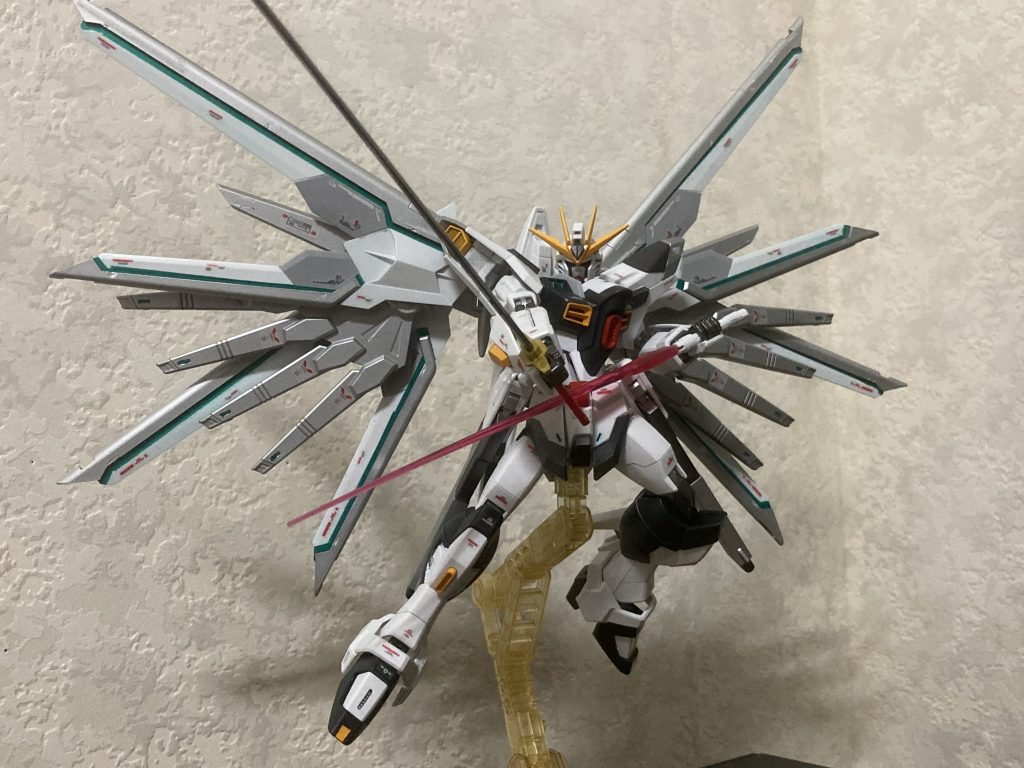 νガンダムカラーマイティーストライクフリーダムガンダム