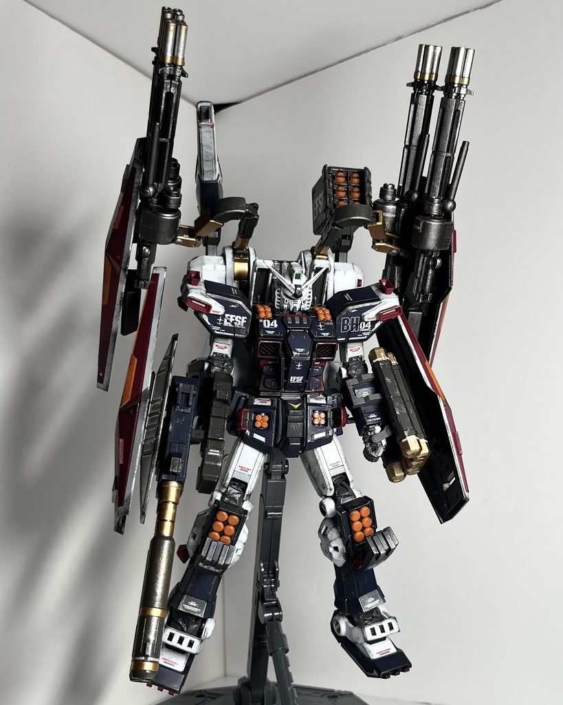 より一層武装モリモリな印象ですが気に入っています。撮影ブースが簡易的すぎてMGサイズの撮影には光量共々足りてない印象、、、。